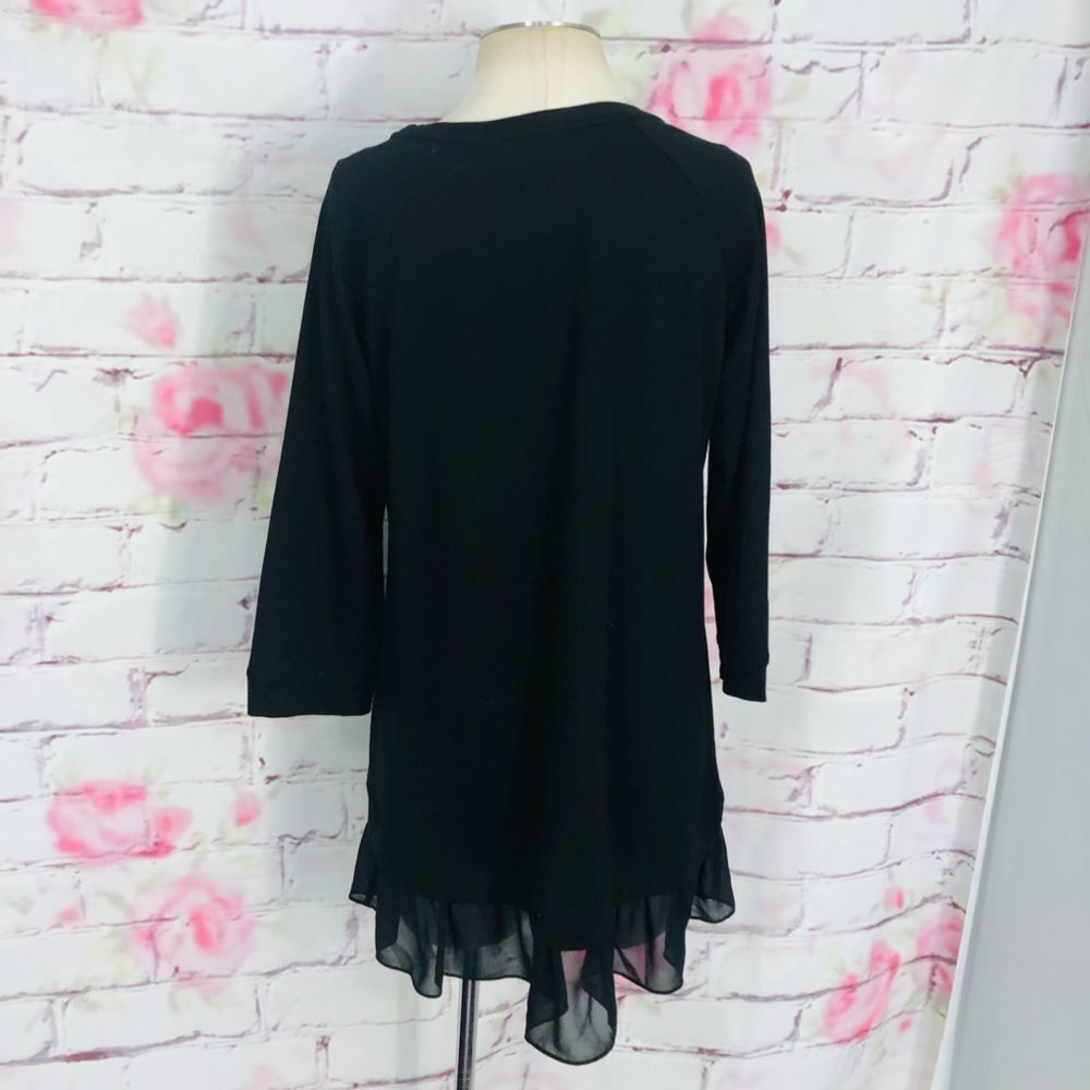 🔥5 for $25 sale🔥 Logo lavish beaded faux layered 3/4 sleeve blouse - Picture 2 of 6